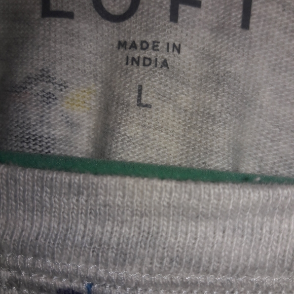 Ann Taylor Loft Gray Floral Sweatshirt L - Picture 2 of 4